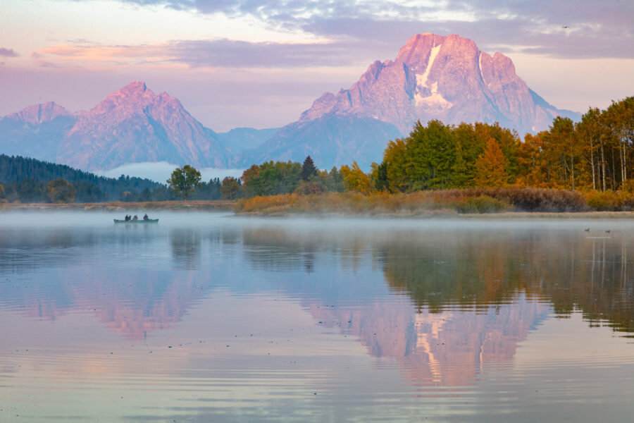 photo of Oxbow Bend in the Grand Teton National Park with fall colors at sunrise