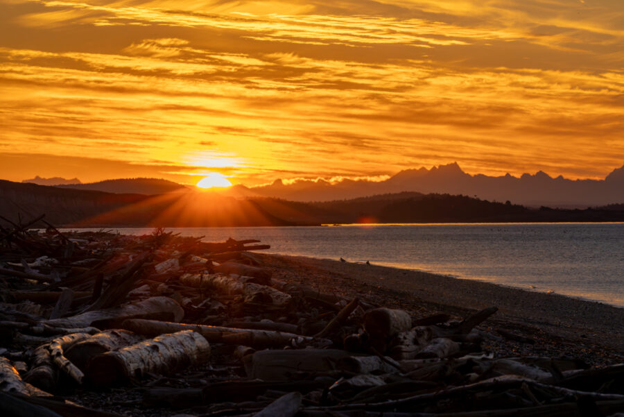 photograph of a sunset on the ocean coast of the Pacific Northwest