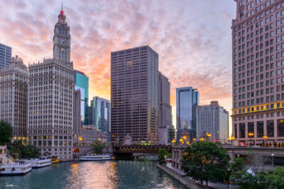 fine art photograph of Chicago at sunrise along the Chicago River